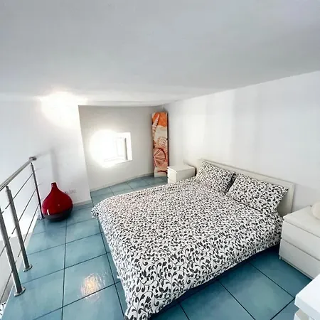 Apartment La Conchiglia Lux *